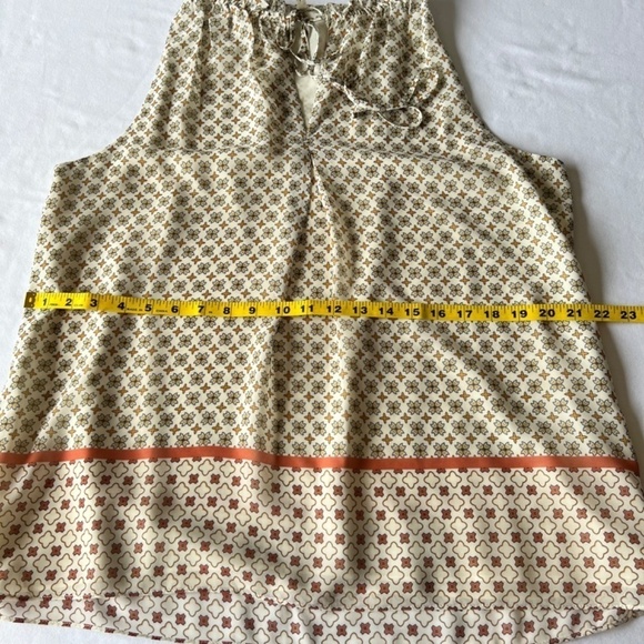 Max Studio tie gathered collar in a cool, lightweight fabric - Picture 6 of 9